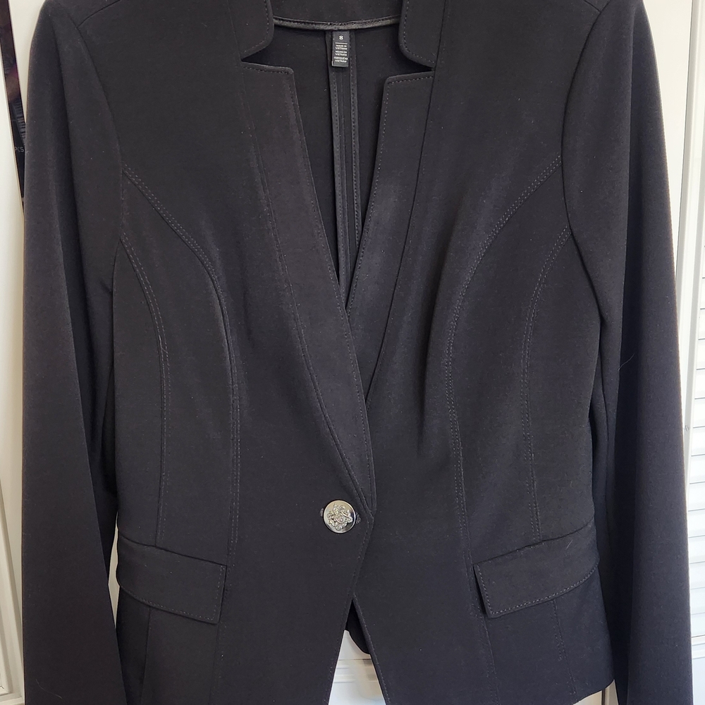 White House Black Market Black Fitted Blazer with Modern Lapels
